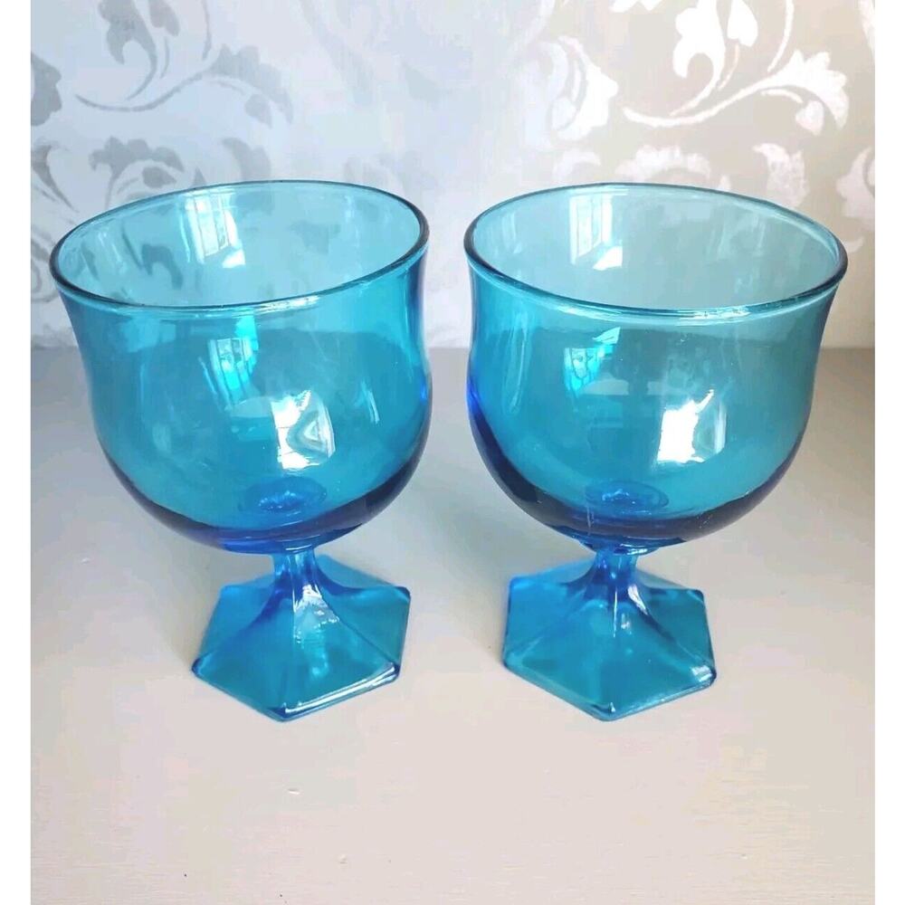 Vintage 1970s MCM Anchor Hocking Flair Laser Blue Footed Wine Glasses Set of 2 - Picture 2 of 9